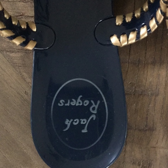 Jack Rogers navy gold thong sandals - Picture 2 of 4